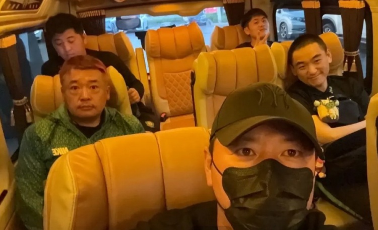  國安教練組現(xiàn)場觀賽泰超，本周和兩支當?shù)厍蜿牊嵘砗蠡貒? class=