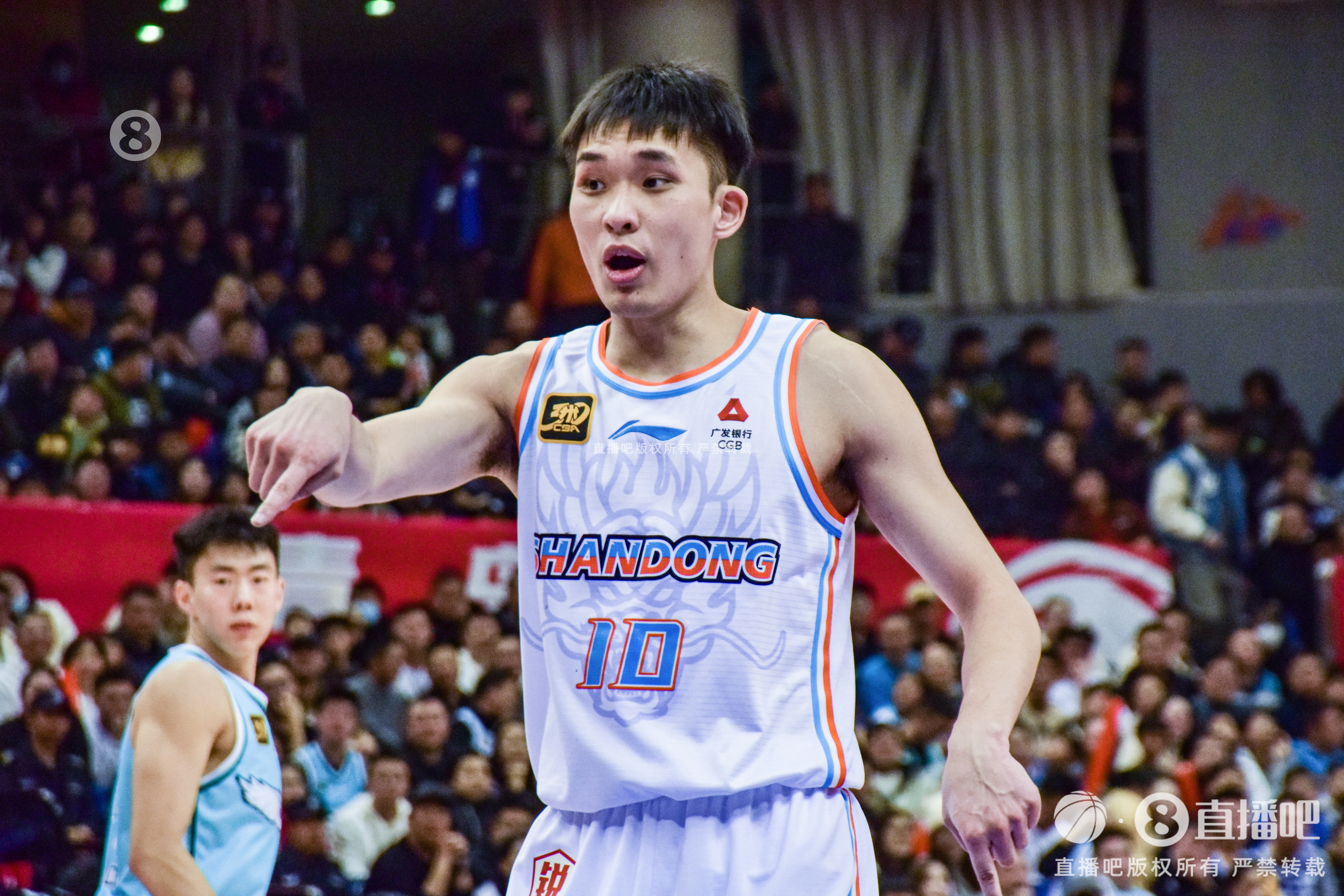  攻防俱佳！狀元秀謝智杰7中5拿到16分3板3助5斷 三分3中3